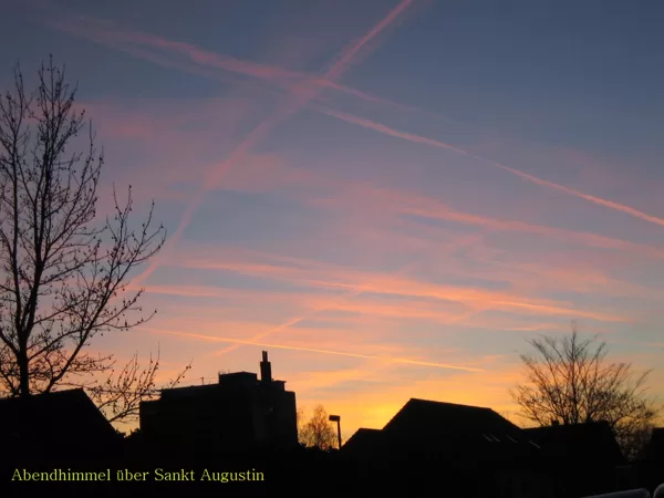 Abendhimmel über Sankt Augustin